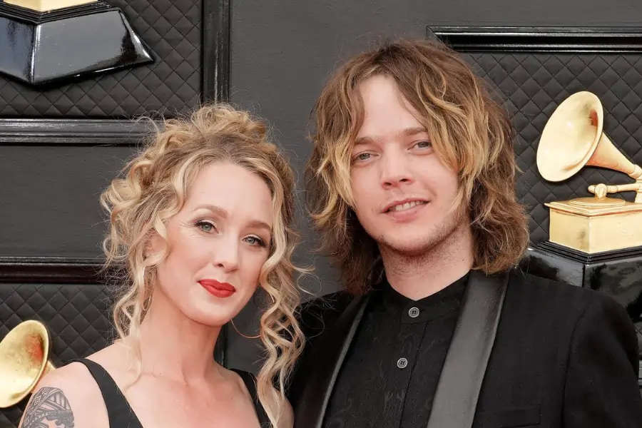 Billy Strings Wife Ally Dale